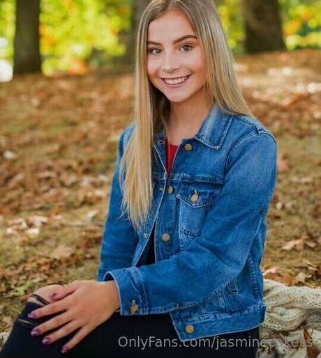 若い黒人女性オンリーファンズ 無料セクシー 画像