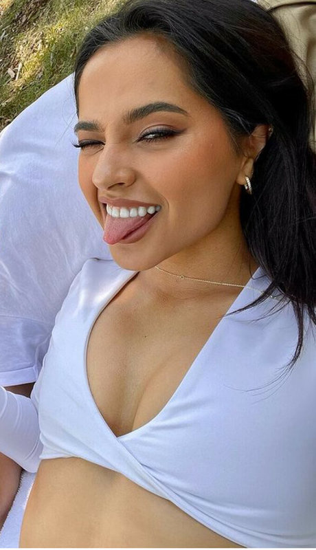 Becky G スター xxx 画像