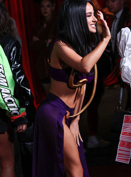 Becky G セクシーなポルノスター 写真