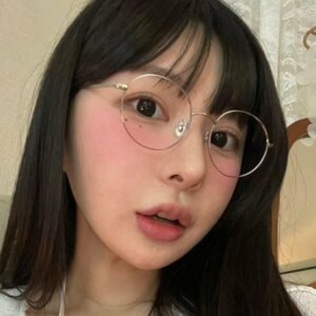 by3ol___ ポルノスター ヌード 写真