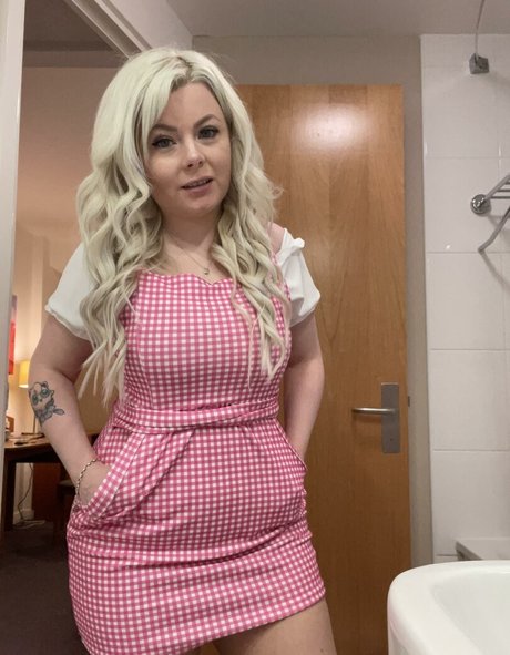 Naughty Danni セックスポルノスター 写真