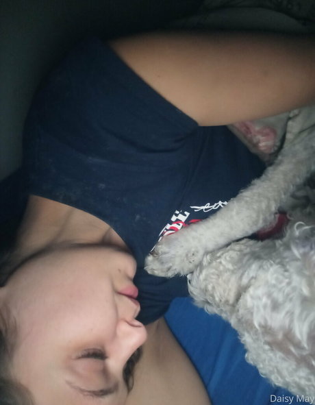 doitwithdaisy かわいいモデル ギャラリー