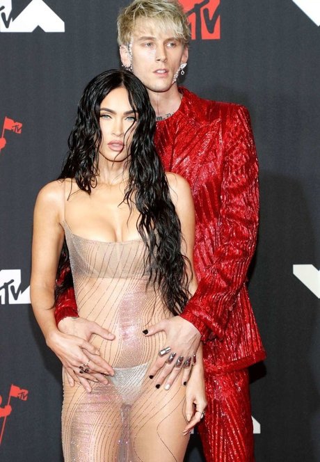 Megan Fox アート女優 写真