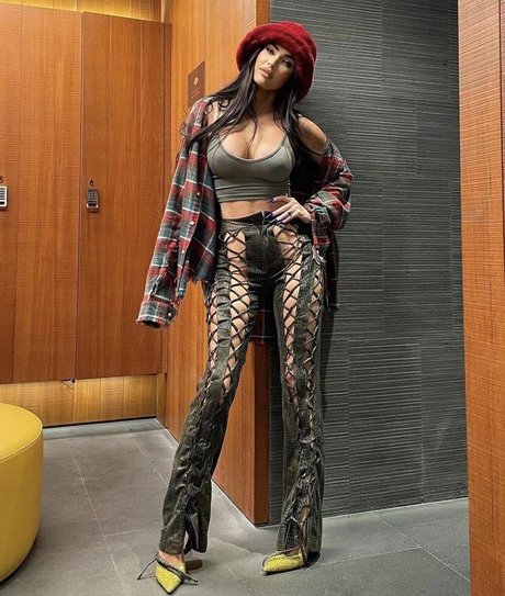 ポニーテールオンリーファンズ ホットポルノ ギャラリー