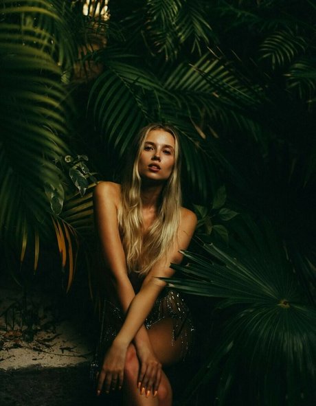 VIPヌードOnlyFans ホットヌード 写真