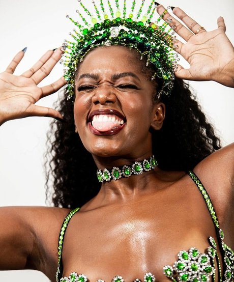 アジア人 BBC オンリーファンズ 可愛い 写真