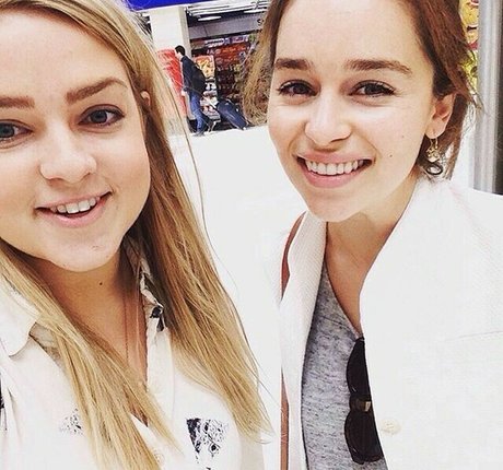 自然な赤毛のオンリーファンズ 美しいヌード 写真