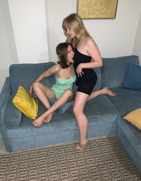 YuStef アダルトスター 写真