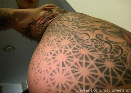 ブルネットのPOV OnlyFans 無料セックス 画像