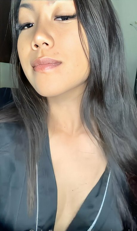 曲線美のクーガーOnlyFans ポルノ 写真