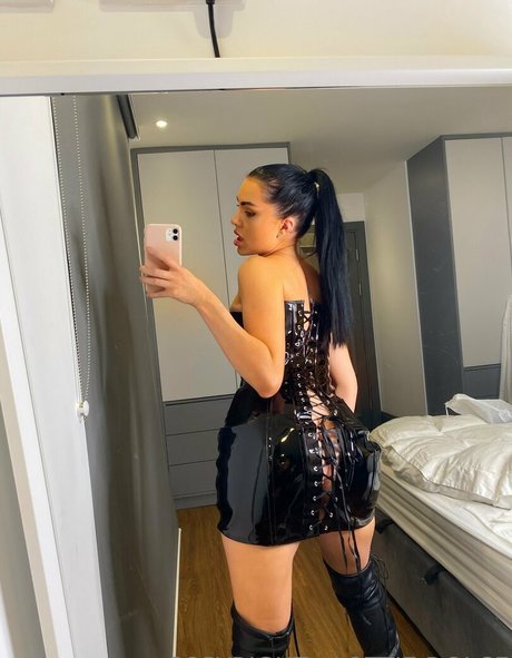 lottiedolce ヌードのポルノスター 写真