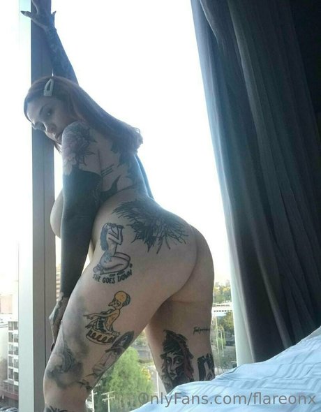 背が高くて巨乳のOnlyFans えろた 画像