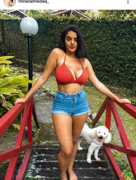 汚れた足オンリーファンズ 美しいxxx 写真