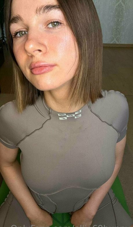 寝取られアマチュアOnlyFans トップ 写真