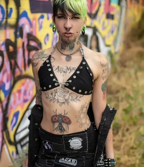 フェイシャルオンリーファンズ セクシーxxx 画像