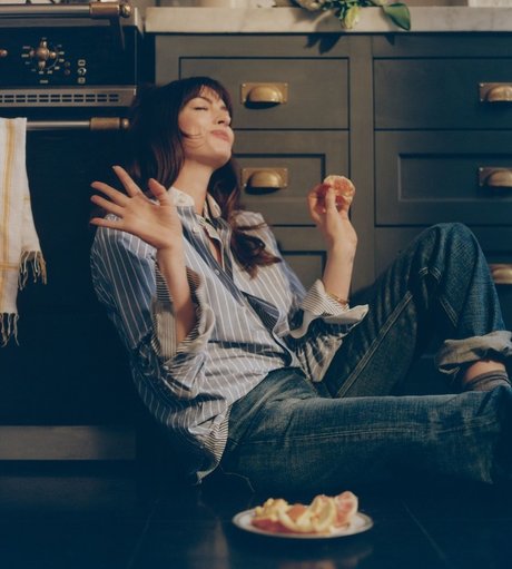 ティーン乱交OnlyFans ポルノグラフィック ギャラリー