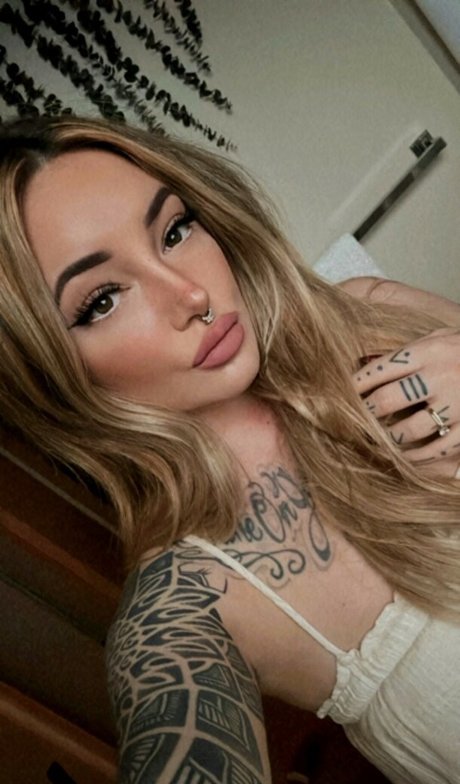 Brittany Zapata 最高の女優 写真