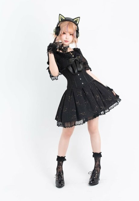 ロールプレイオンリーファン ポルノ 写真