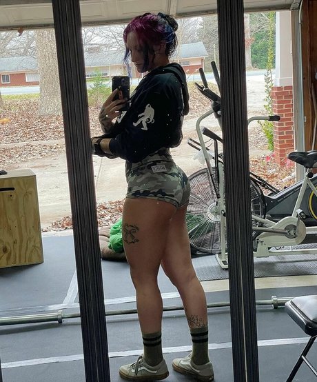 クーガーオンリーファンズ ポルノ アーカイブ