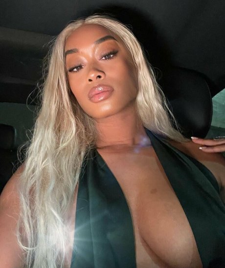 cebrena 美しいスター 写真