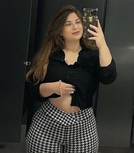 Hashemi Sisters 美しいスター 写真