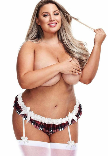 教師限定ファン セクシーヌード 画像