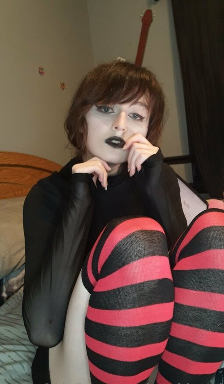 ブラックマジックオンリーファンズ ホットセクシー 写真