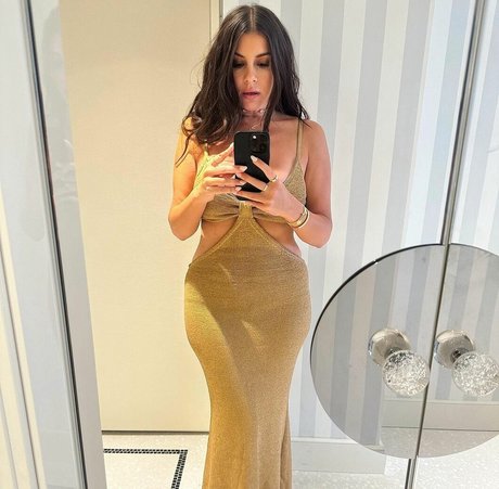 Imogen Thomas ホットモデル 写真