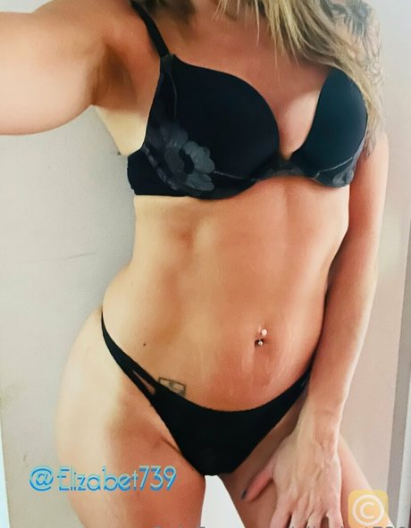 elizabet739 トップポルノスター 写真