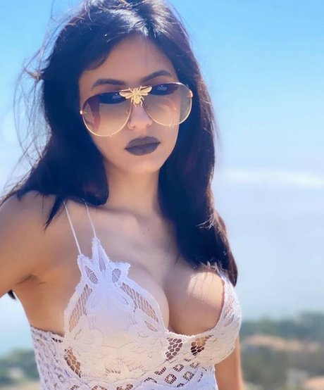 Cristina Valenzuela 独占モデル ギャラリー