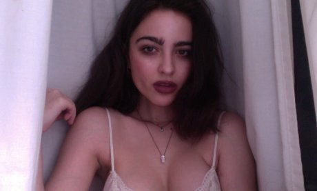 artbitch666 エロティックなスター 写真