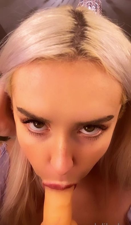 lolilealae ヌードモデル 写真