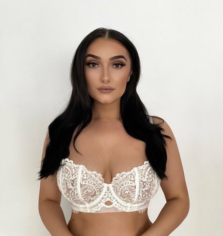 熟女の足オンリーファンズ 無料アダルト 写真