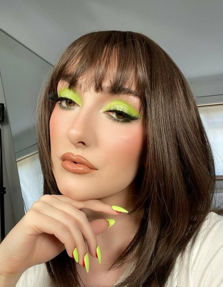 ママのアナルOnlyFans xxx アーカイブ