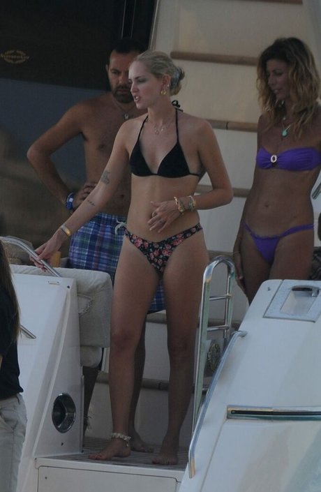 ぽっちゃり 主観視点 OnlyFans 無料セックス 画像