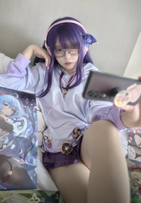 Yuikai セクシーモデル ギャラリー