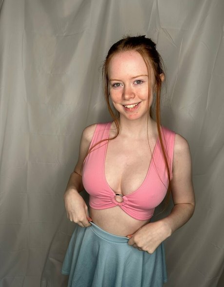 ナチュラルポーグオンリーファン ヌード 写真