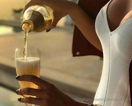 Julesblodna39 ホットなモデル アーカイブ