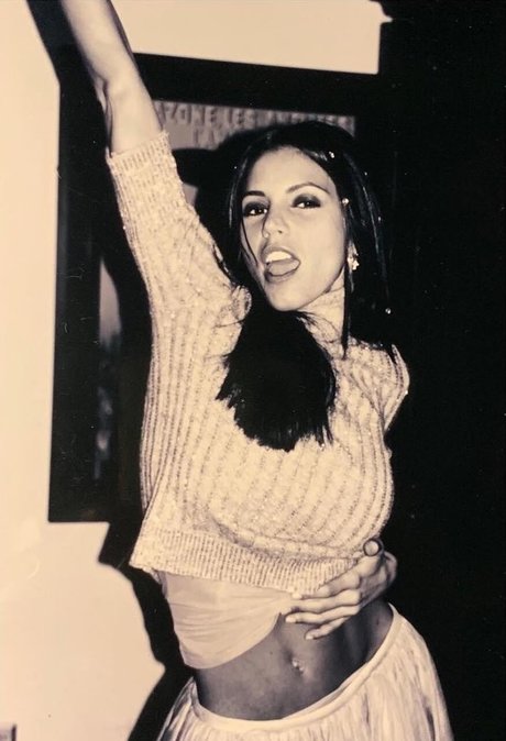 Charisma Carpenter ポルノスター パーフェクト 写真