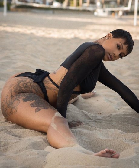 JOIアジアンOnlyFans 無料xxx 画像