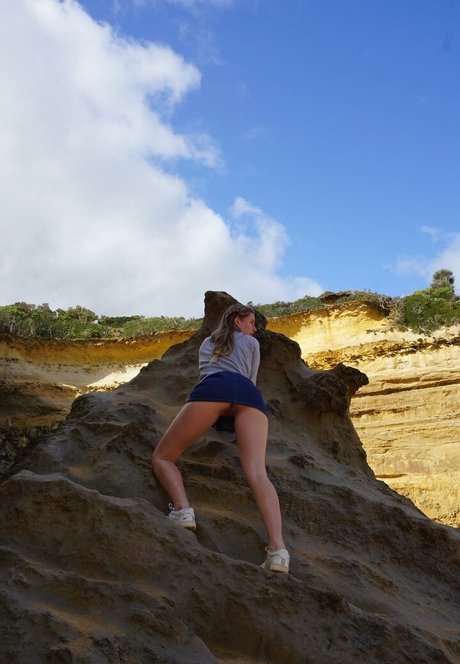 ポニーテールオンリーファンズ えろた 写真