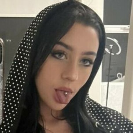 アジアンツインズOnlyFans 無料 画像