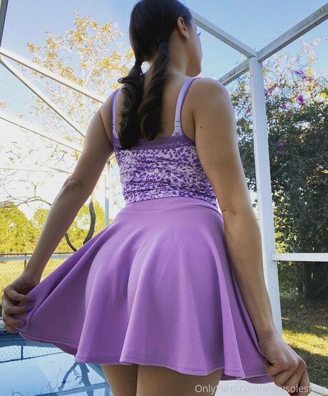 ivorysolesfree エロティックなポルノスター 写真