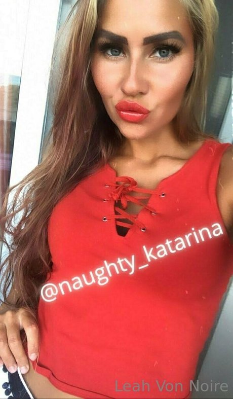 縛られたOnlyFans 美しい裸 写真