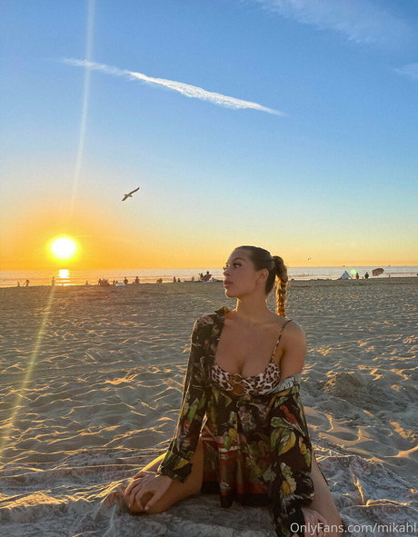 濡れたパンティーOnlyFans HD 画像