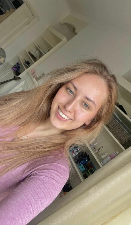 男性TikTokスターOnlyFans セクシーヌード 画像