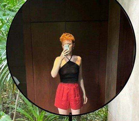 Molly Quinn 高品質モデル 画像