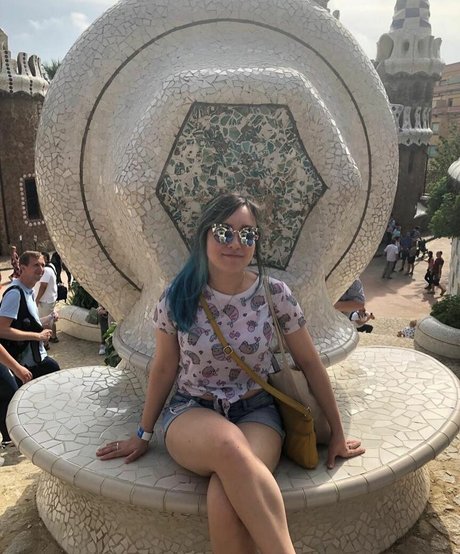 Ellen Rose ホットなモデル 写真