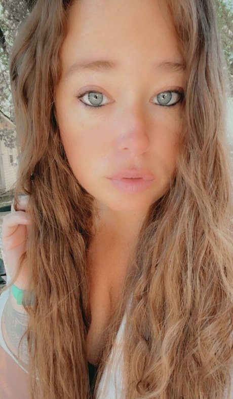 Ivy Mia エロティックなスター 写真