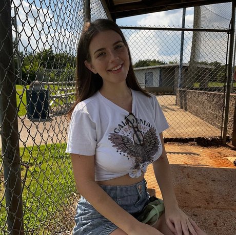 Xohalzy444 アダルトモデル ギャラリー